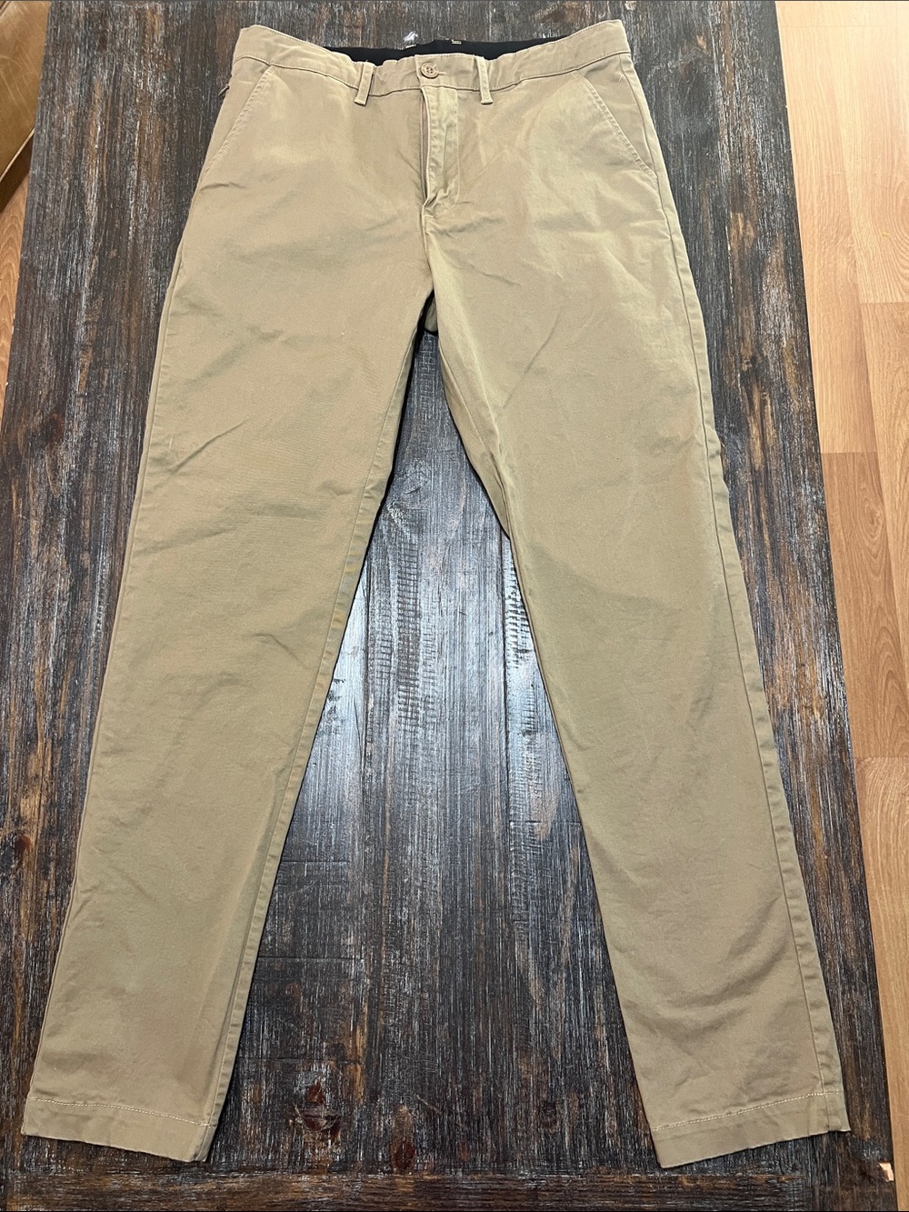 Men's Slim Straight Chinos in Khaki Tan